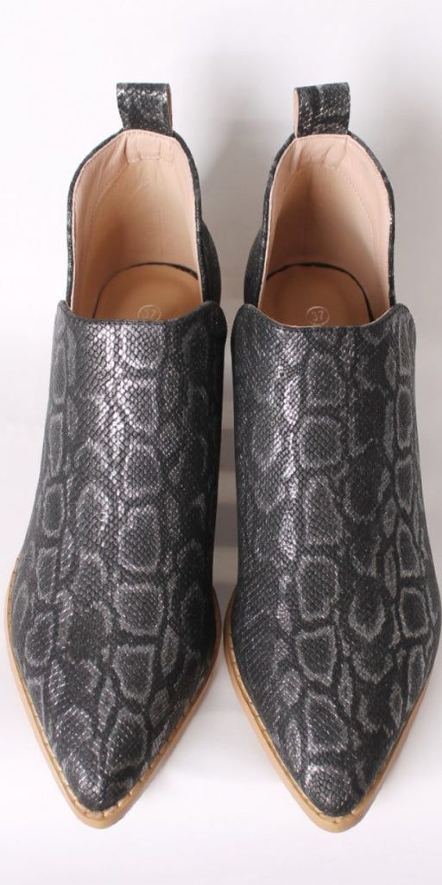 Women The Secret Closet | Smf Snake Shoe Boot In Black