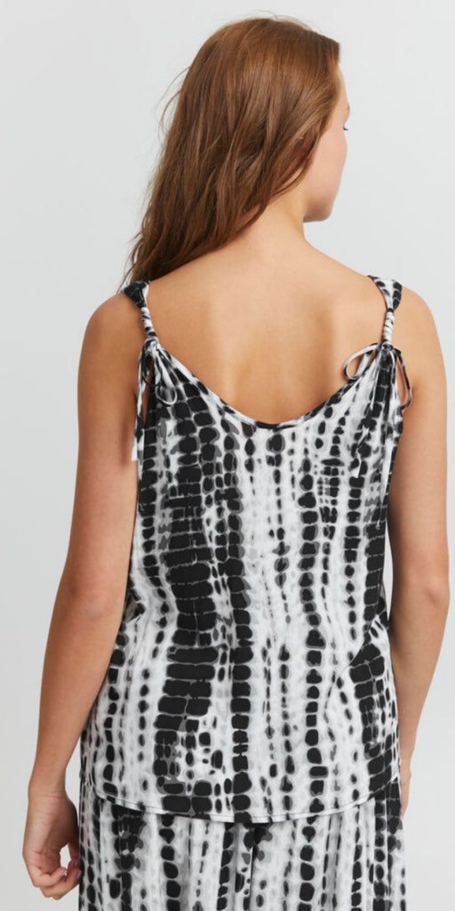 Women The Secret Closet Tops | Pulz Nelly Top In Black Tie Dye