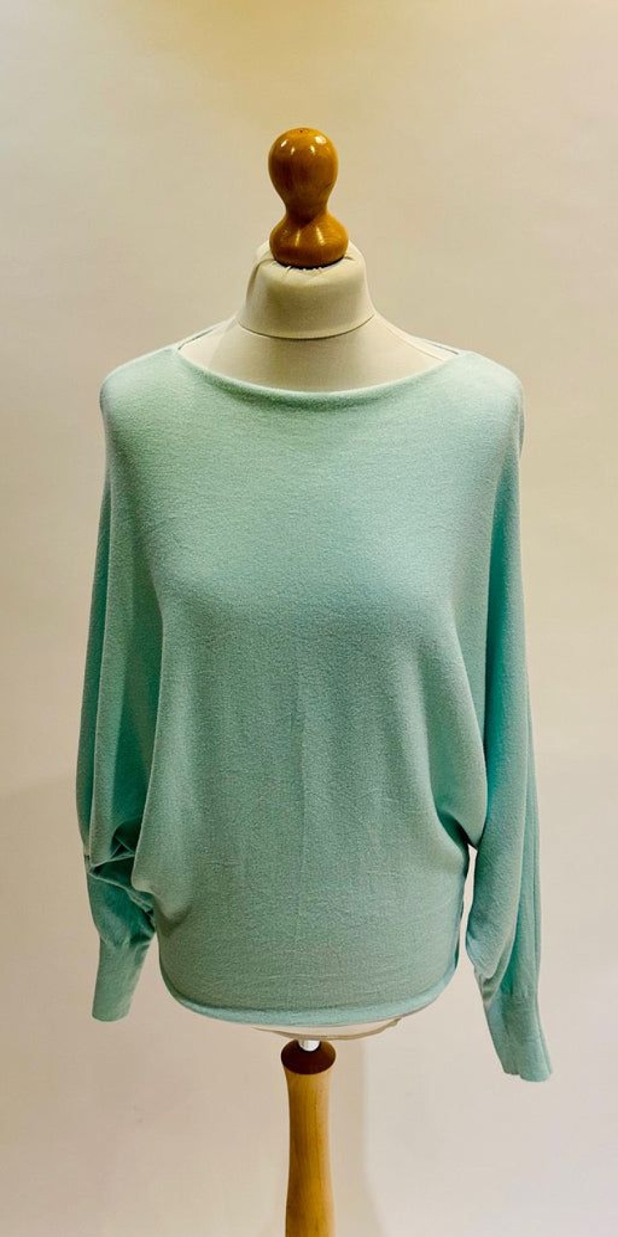 Women The Secret Closet One Left Knits | Plain Batwing Knit