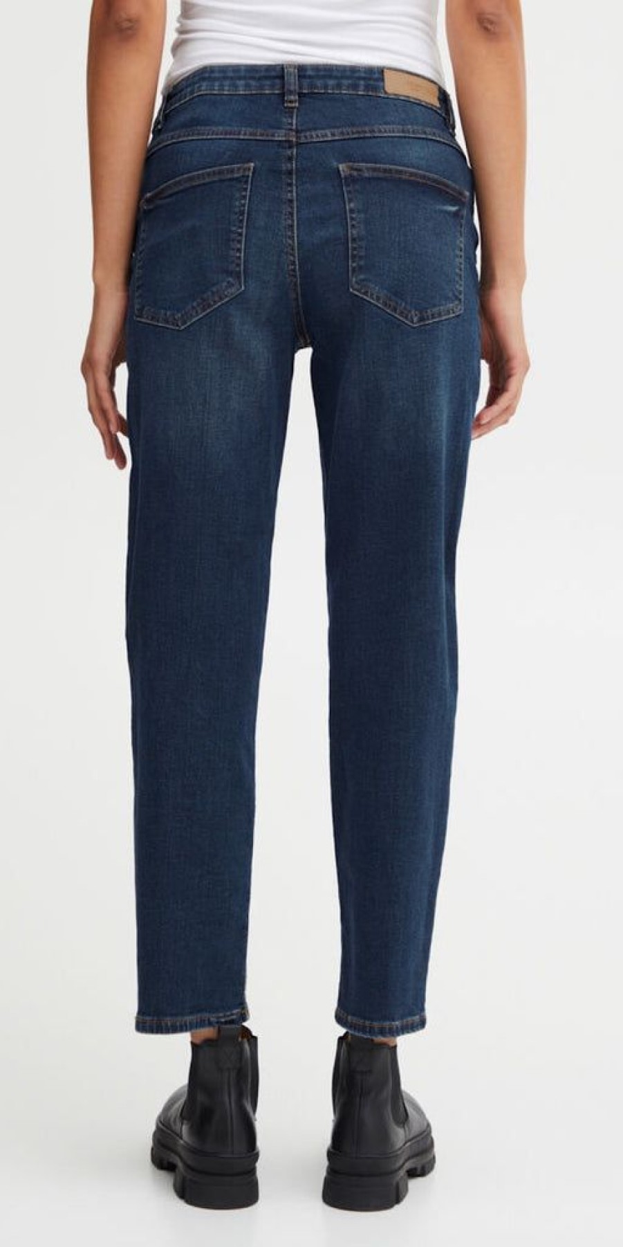 Women The Secret Closet Trousers | Ichi Twiggy Raven Cropped Jeans In Dark Blue