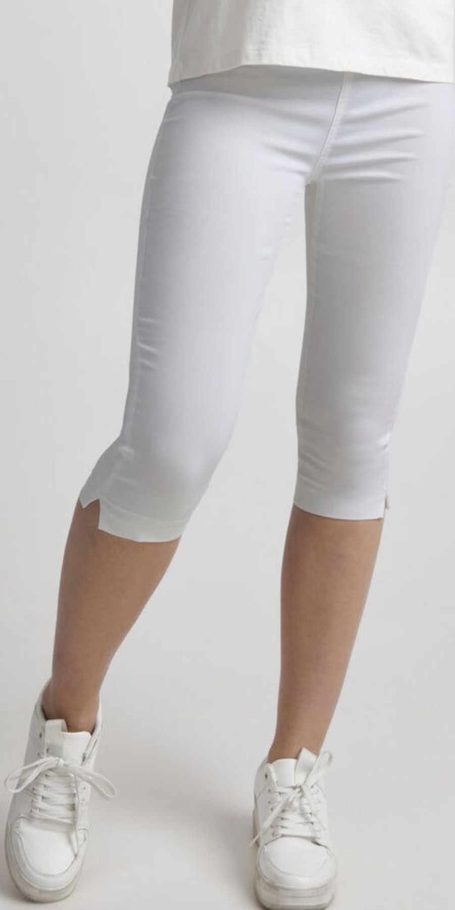 Women The Secret Closet | B. Young Keira Capri Trouser In White