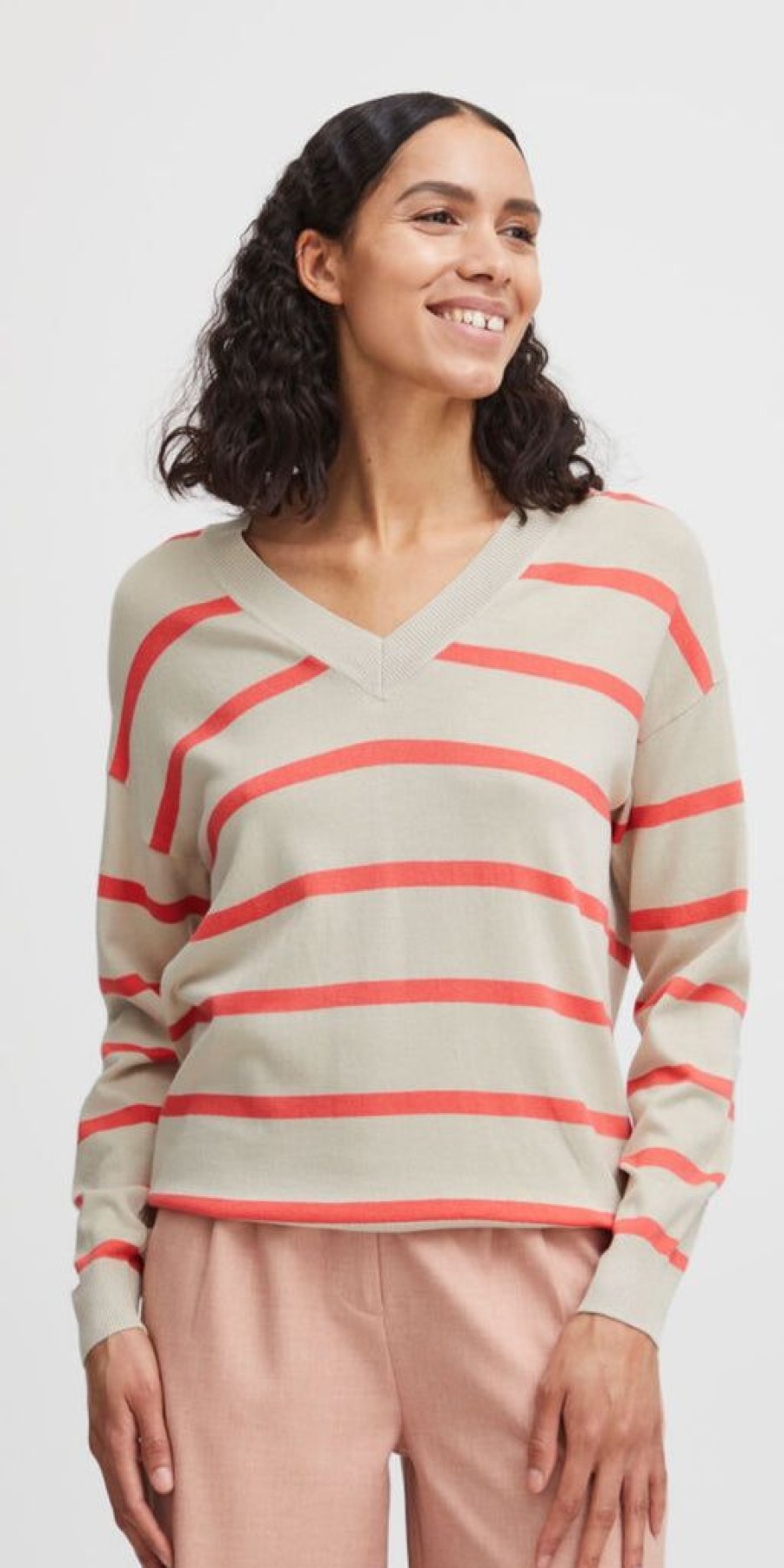 Women The Secret Closet | B Young Morla V Neck Knit In Cayenne Mix