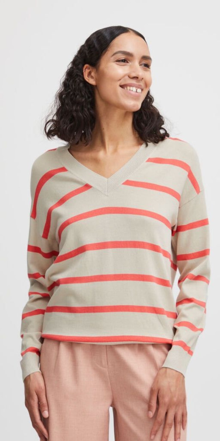 Women The Secret Closet Tops | B Young Morla V Neck Knit In Cayenne Mix