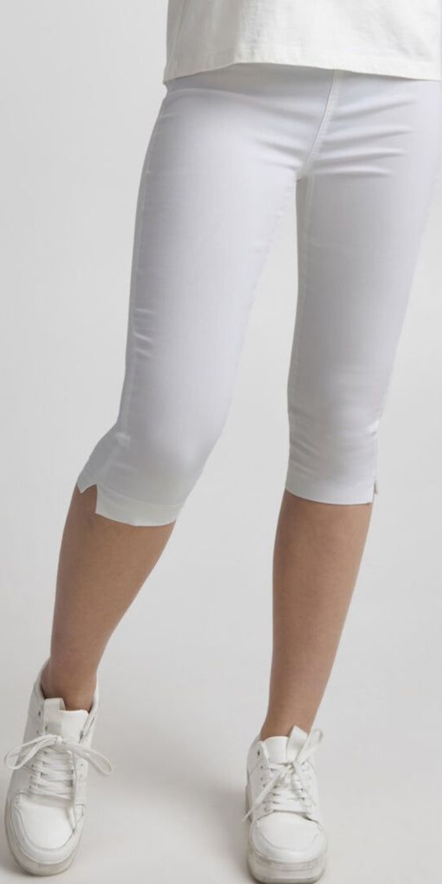 Women The Secret Closet Loungewear | B. Young Keira Capri Trouser In White