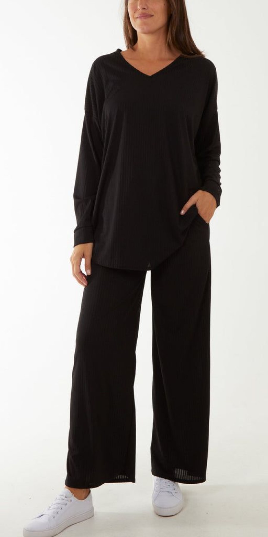 Women The Secret Closet | Relaxed Fit Ribbed Co-Ord Set In Black