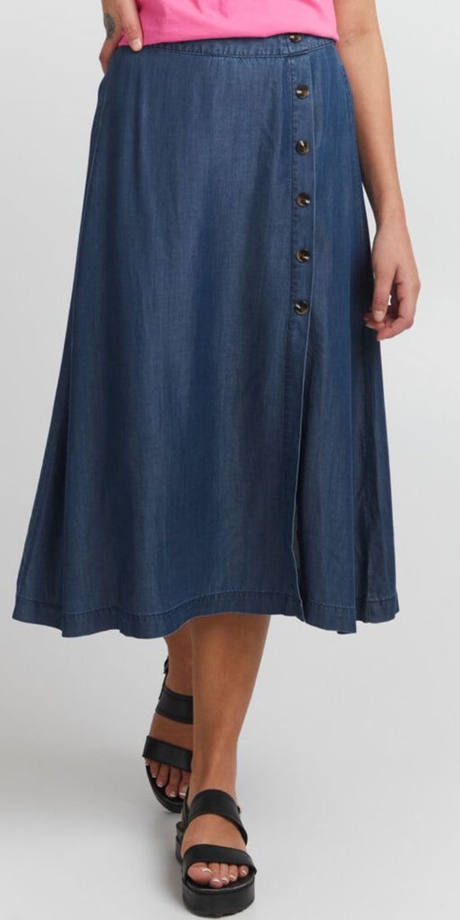 Women The Secret Closet Denim | Ichi Lambrey Skirt In Dark Blue