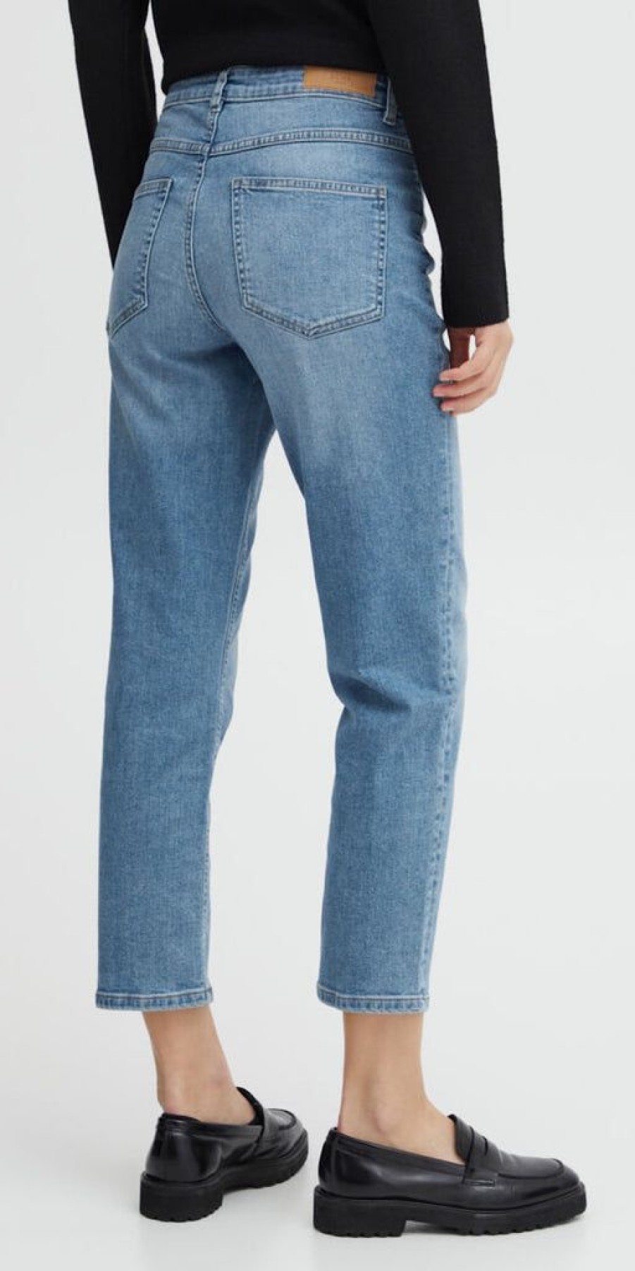 Women The Secret Closet Trousers | Ichi Twiggy Raven Cropped Jeans In Light Blue